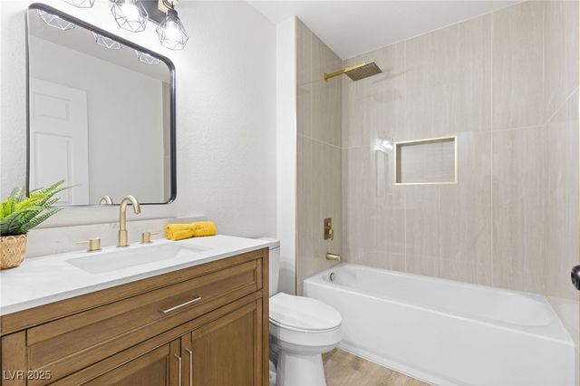 9512 Eagle Valley Drive, Las Vegas, NV 89134