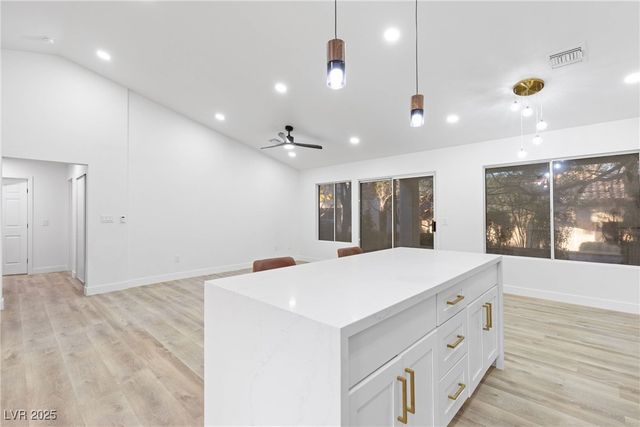 9512 Eagle Valley Drive, Las Vegas, NV 89134