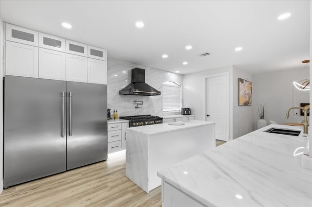 1106 Bridgeway Lane, Allen, TX 75013