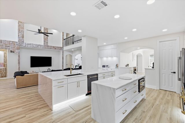 1106 Bridgeway Lane, Allen, TX 75013