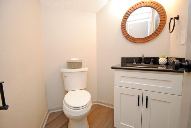 12427 Carlton Oaks Street, Tomball, TX 77377