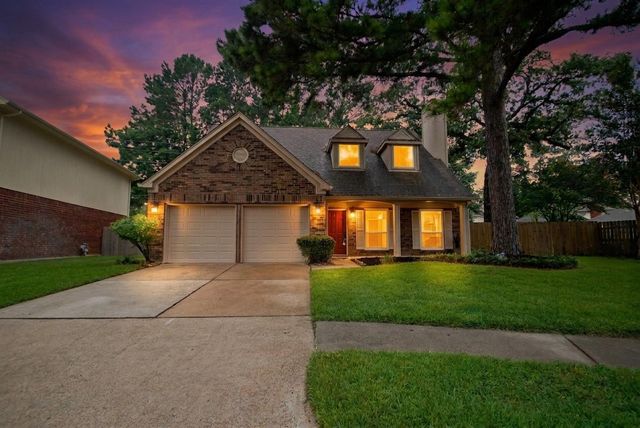 12427 Carlton Oaks Street, Tomball, TX 77377