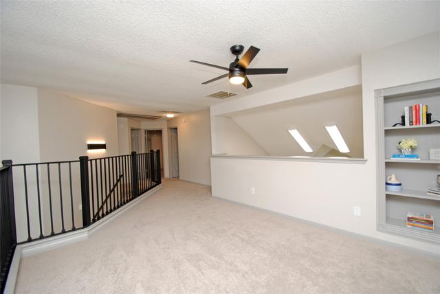 12427 Carlton Oaks Street, Tomball, TX 77377