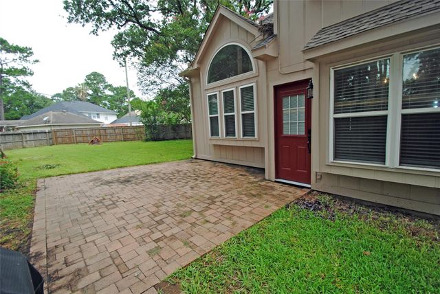 12427 Carlton Oaks Street, Tomball, TX 77377