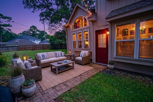 12427 Carlton Oaks Street, Tomball, TX 77377