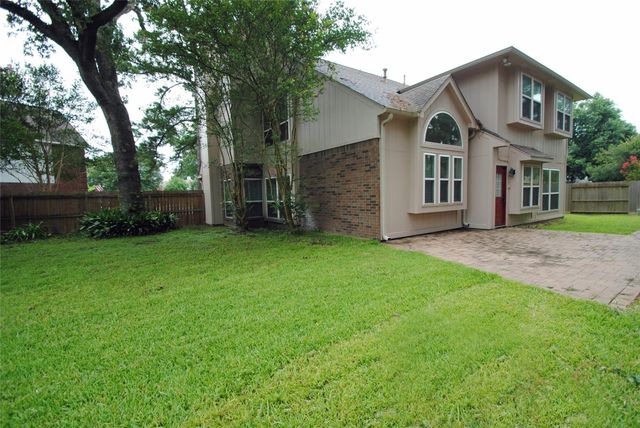 12427 Carlton Oaks Street, Tomball, TX 77377