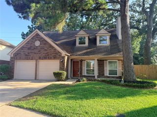 12427 Carlton Oaks Street, Tomball, TX 77377