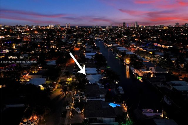 200 SE 3rd St, Pompano Beach, FL 33060
