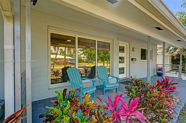 200 SE 3rd St, Pompano Beach, FL 33060