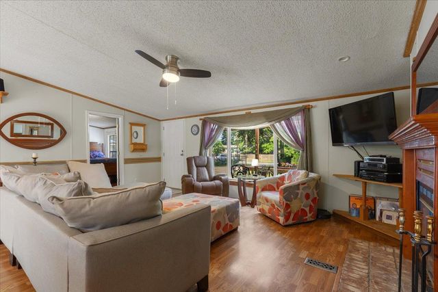 3122 River RD, Cedar Creek, TX 78612