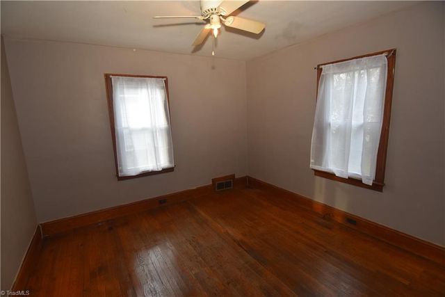 1045 Brookline Street, Winston-salem, NC 27107