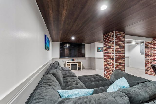 416 N 5th Street, Plattsmouth, NE 68048