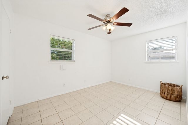 709 E Main Street, Pilot Point, TX 76258
