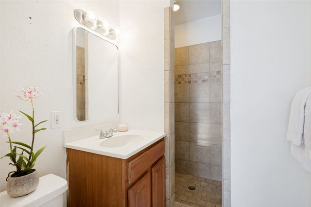 709 E Main Street, Pilot Point, TX 76258