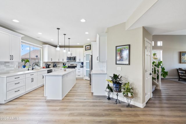 1071 E IVANHOE Street, Gilbert, AZ 85295