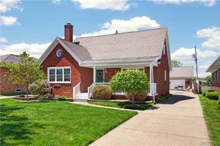 287 S Shore Blvd, Lackawanna, NY 14218