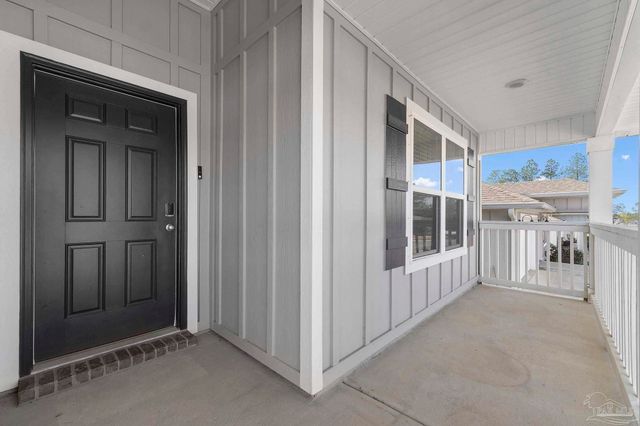 8669 Pathstone Blvd, Pensacola, FL 32526