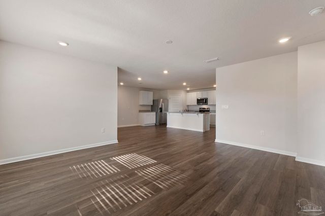 8669 Pathstone Blvd, Pensacola, FL 32526