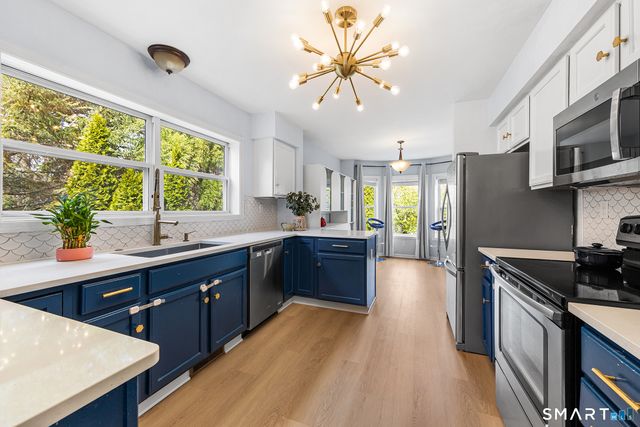 1 Ryan Avenue, Norwalk, CT 06854