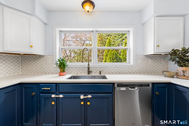 1 Ryan Avenue, Norwalk, CT 06854