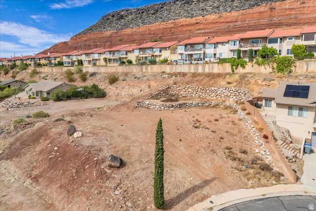 663 W 65 S, St. George, UT 84770