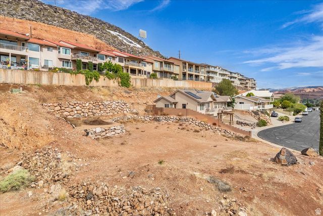 663 W 65 S, St. George, UT 84770