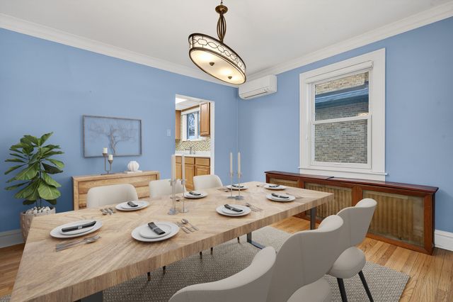 1820 S Prospect Avenue, Park Ridge, IL 60068