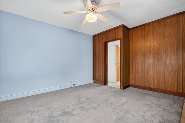 1820 S Prospect Avenue, Park Ridge, IL 60068