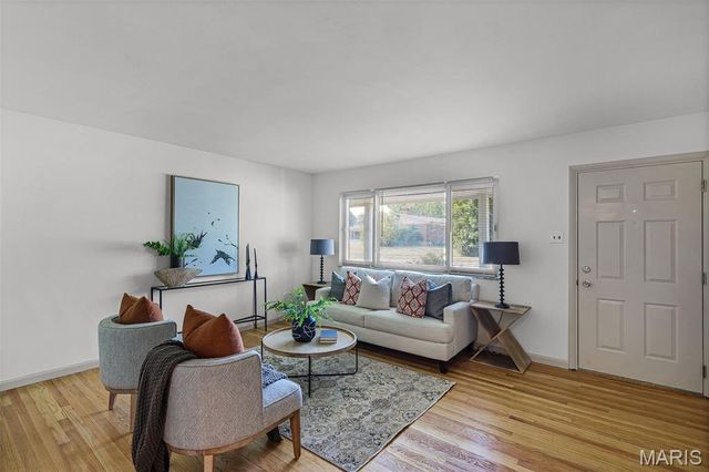 660 Herbst Drive, Florissant, MO 63031