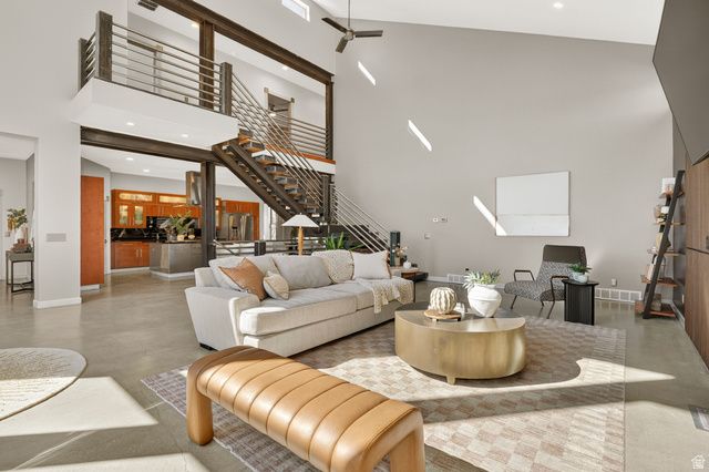 14902 S SADDLE LEAF CT, Draper, UT 84020