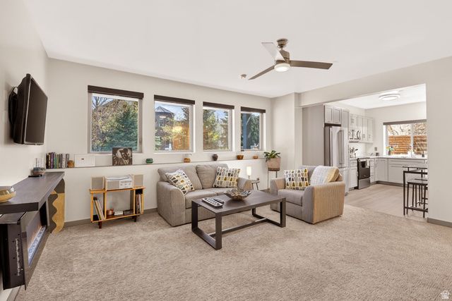 14902 S SADDLE LEAF CT, Draper, UT 84020
