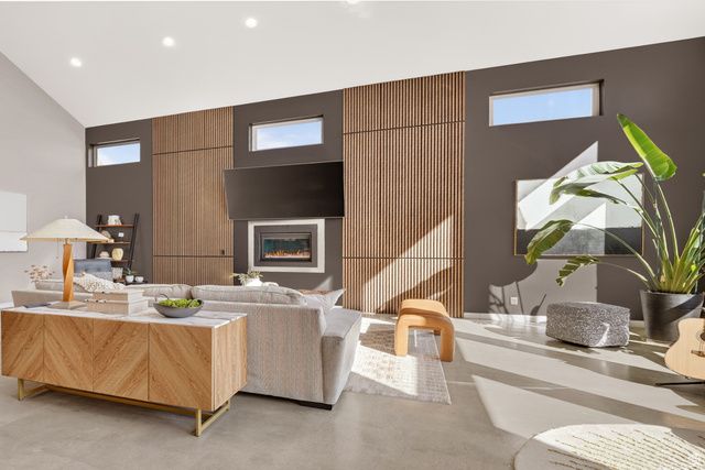 14902 S SADDLE LEAF CT, Draper, UT 84020