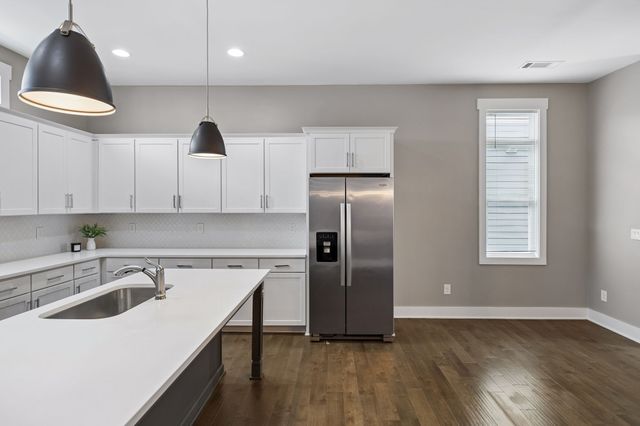 440 Merritt Ave, Nashville, TN 37203