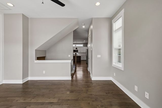 440 Merritt Ave, Nashville, TN 37203