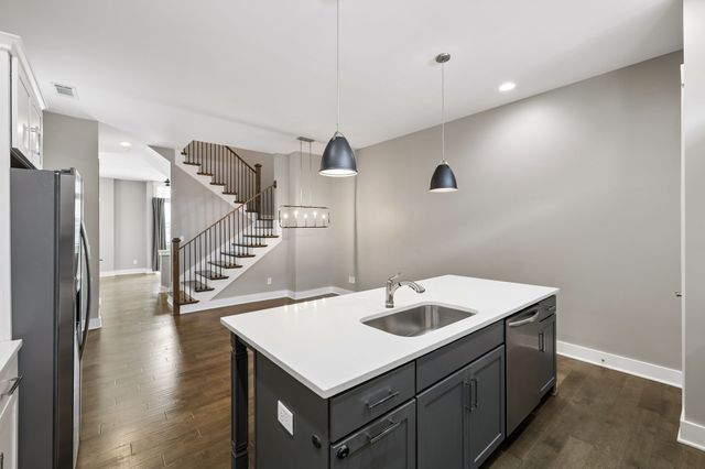 440 Merritt Ave, Nashville, TN 37203