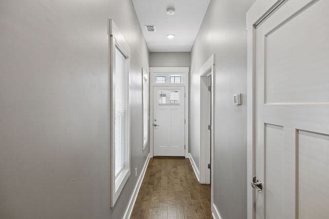 440 Merritt Ave, Nashville, TN 37203