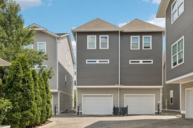 440 Merritt Ave, Nashville, TN 37203