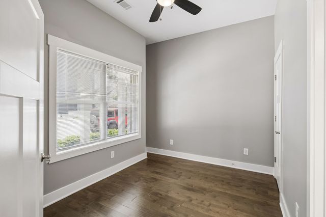 440 Merritt Ave, Nashville, TN 37203