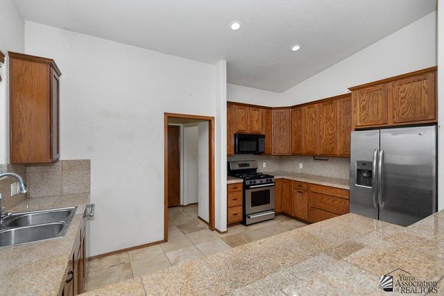 2496 S VIEW PARKWAY, Yuma, AZ 85365
