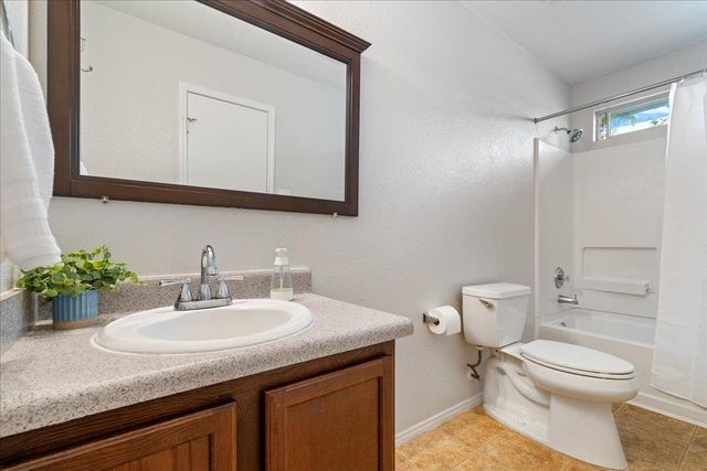 11225 Autumn Ash DR, Manchaca, TX 78652