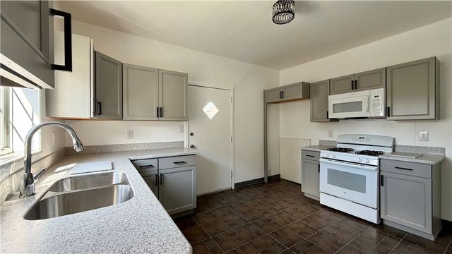 641 Garfield Street, Springdale Boro, PA 15144