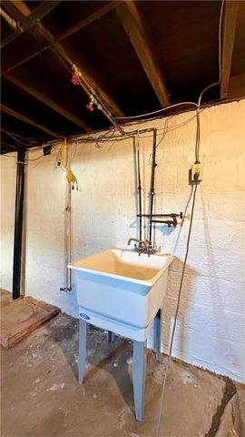 641 Garfield Street, Springdale Boro, PA 15144