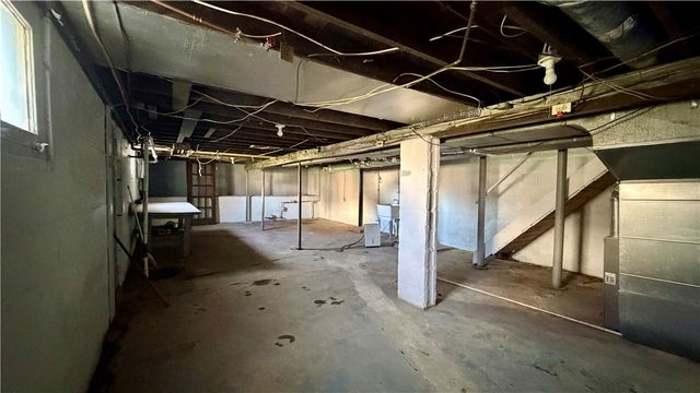 641 Garfield Street, Springdale Boro, PA 15144