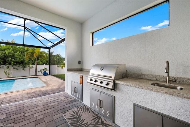 4208 NW 13th ST, Cape Coral, FL 33993