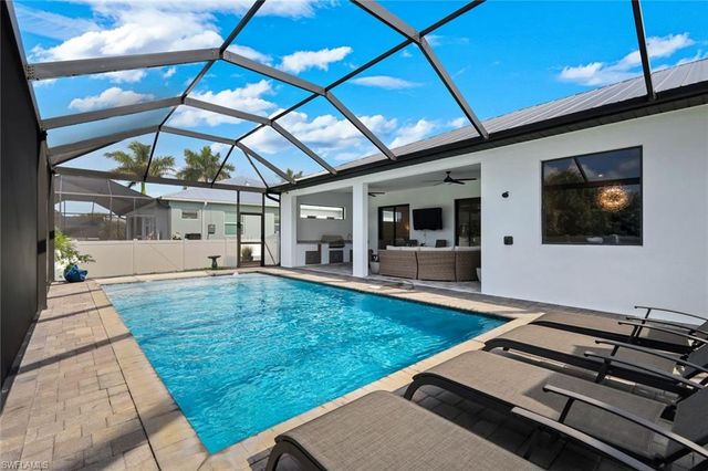 4208 NW 13th ST, Cape Coral, FL 33993