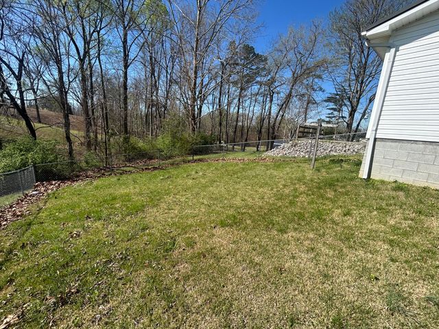 143 W State Highway 700, Whitley City, KY 42653