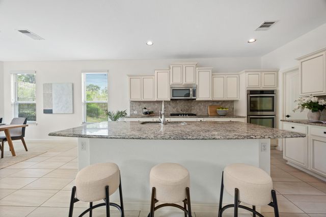 307 Ansley CV, Lakeway, TX 78738