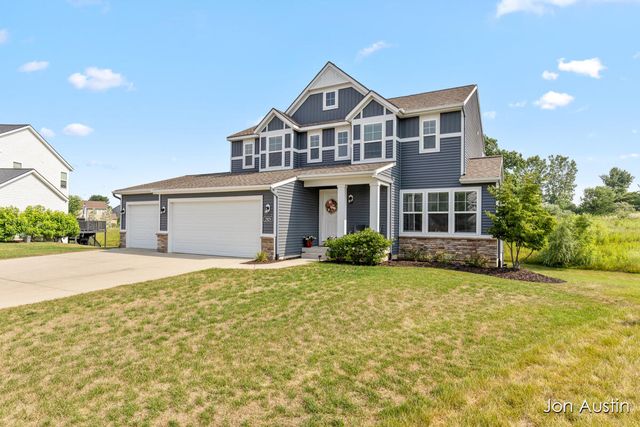 2929 E Morgan Trail, Rockford, MI 49341