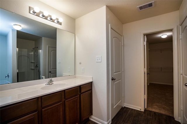 208 Autumn Berry Lane, Brookshire, TX 77423