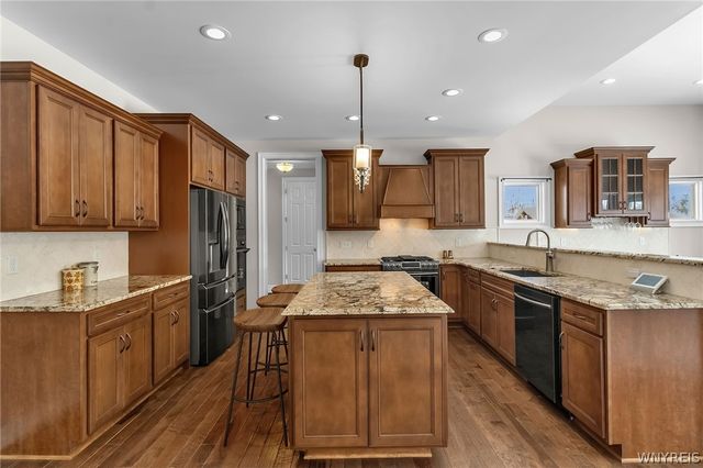 2090 Finnegan Drive, Elma, NY 14059